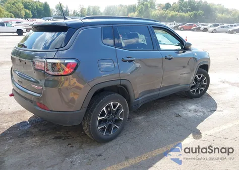 2021 Jeep Compass Trailhawk 4X4 z USA, uszkodzony, nr VIN 3C4NJDDB5MT556478